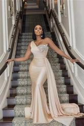 Elegante vestido de fiesta largo de sirena con un solo hombro, lentejuelas y volantes